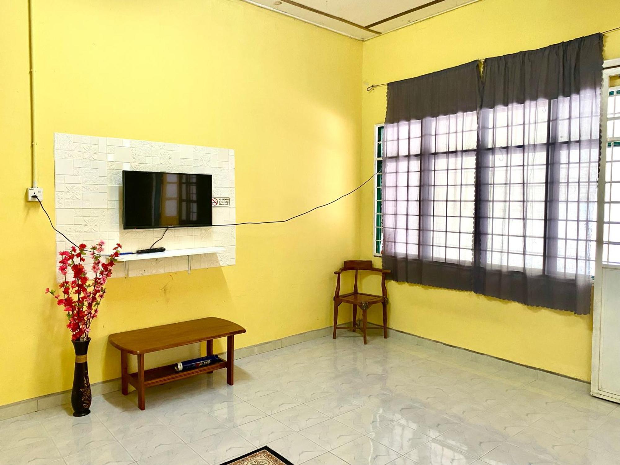 Umi Homestay Batu Buruk Kuala Terengganu Exteriér fotografie
